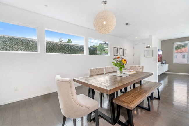 Photo - 3218 Ibis St