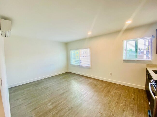 Photo - El Buho Unit 3