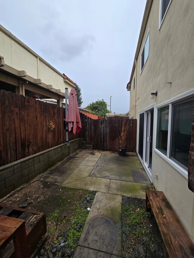 Photo - 1025 Junipero Dr