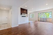 Photo - Chatsworth Rent This Now Unit 6ix