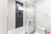Photo - 756 N Ridgewood Pl Condo
