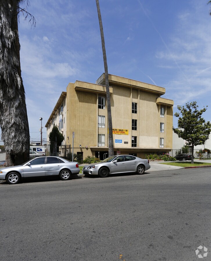 527 S Kingsley Dr - 527 S Kingsley Dr