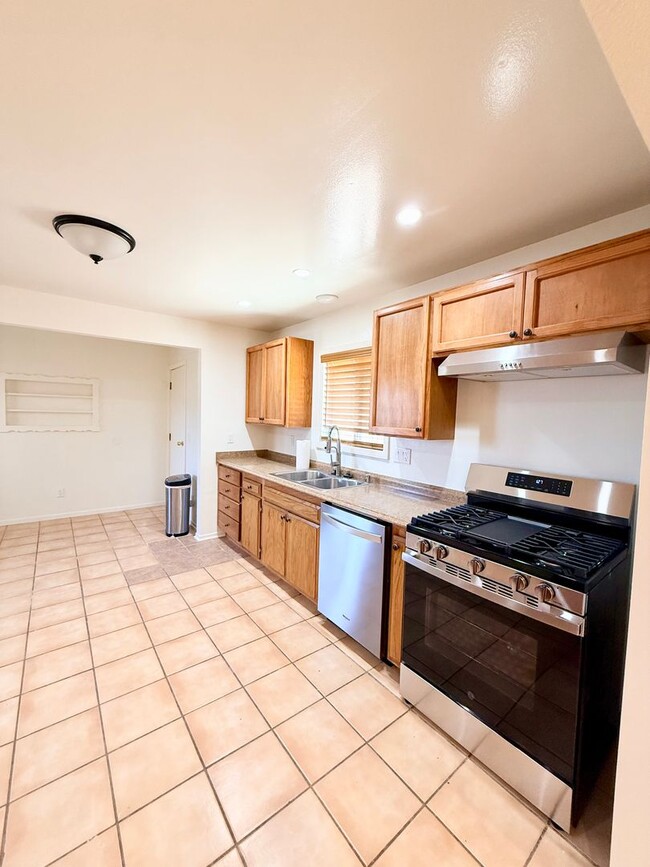 Photo - Luxury 1 Bedroom 1 Bathroom Available Now!