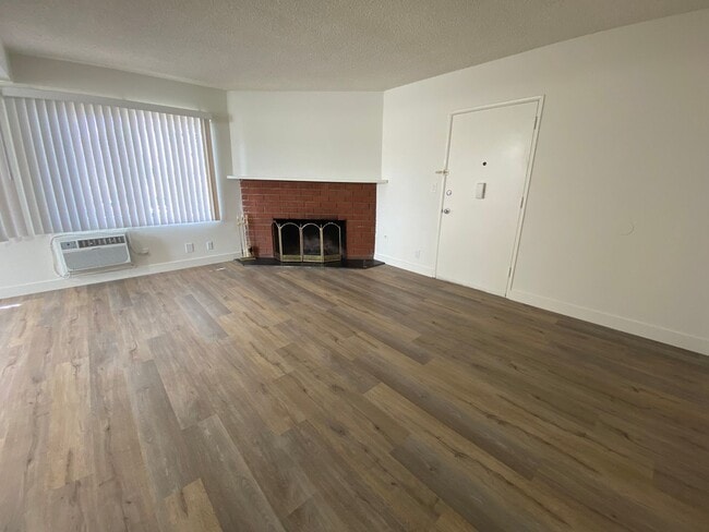 Photo - 5230 Vesper Ave Unit 07