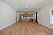 Photo - 21824 Cohasset St