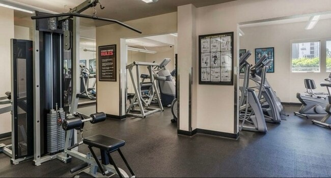 Photo - 388 E Ocean Blvd