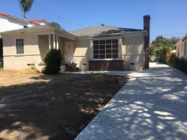 Photo - 1665 Santa Maria Ave House