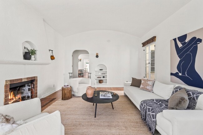 Photo - 2327 Midvale Ave