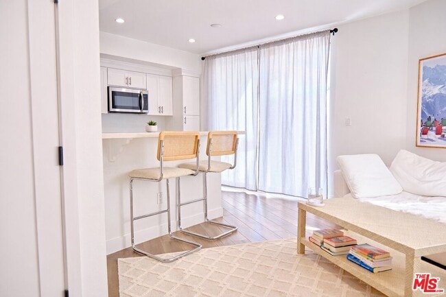 Photo - 842 11th St Unit 4B