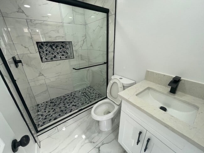 Photo - 2145 Calle Serena