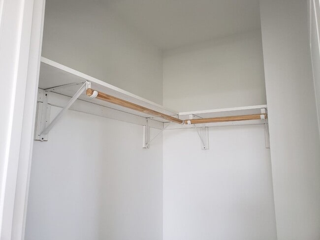 Photo - AVALON (10960) Unit AVALON (10962 B1)