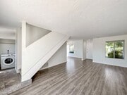 Photo - Beautiful 3BD/2BA Townhouse in Bay Terrace...