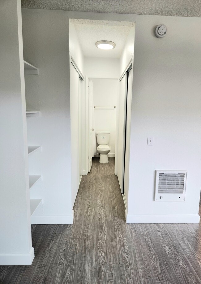 Photo - 8726 Independence Ave Unit 106I