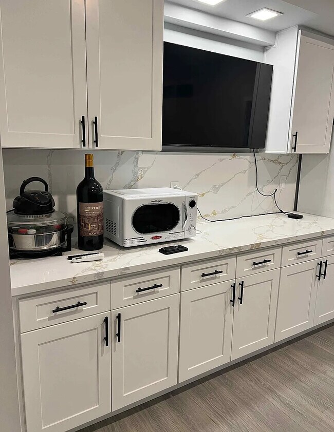 Photo - 8852 Bluffdale Dr Unit 1