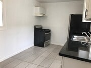 Photo - 3926 W 28th St Unit 3926 1/2 W 28th St