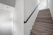 Photo - 532 W Vernon Ave Townhome