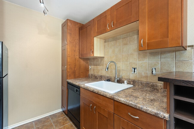 Photo - 8150 Lemon Ave Unit 21