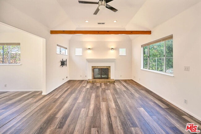 Photo - 655 Brooks Ave