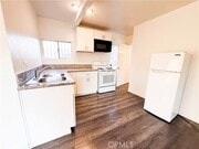Photo - 1746 W 82nd St