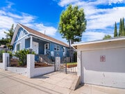 Photo - 2811 Angus St
