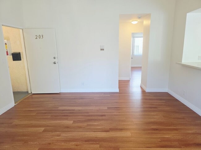 Photo - 437 E Cedar Ave Unit 203