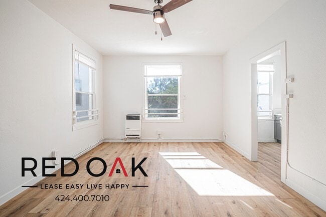 Building Photo - 960 S Oxford Ave Unit 225 Rental
