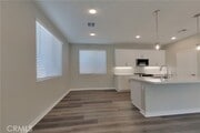 Photo - 611 Citron St