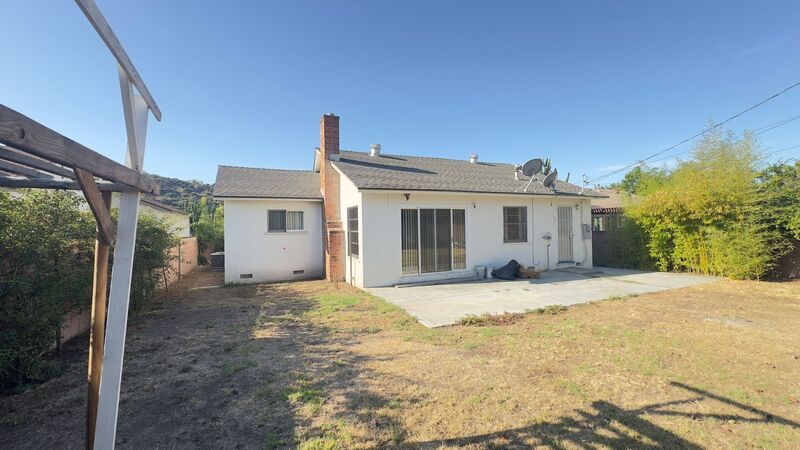 Photo - 427 E Haltern Ave
