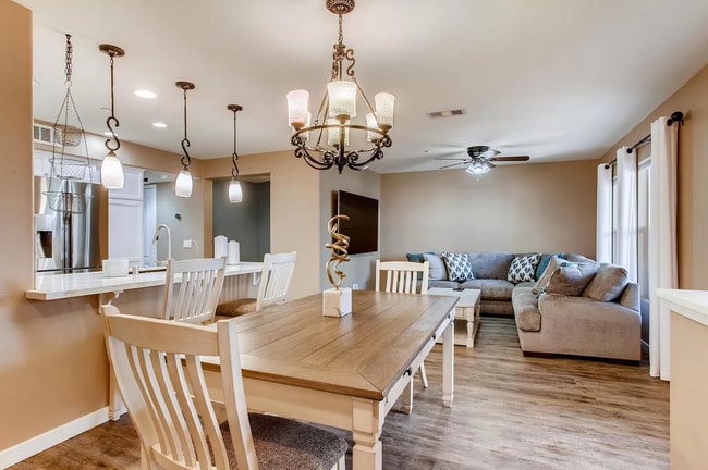 Photo - Furnished large and modern condo