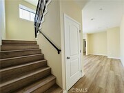 Photo - 1002 E 33rd St Townhome