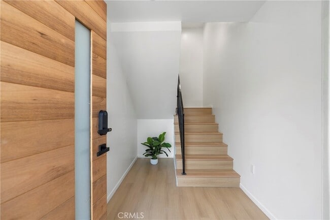 Photo - 2515 Alsace Ave