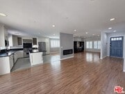 Photo - 5932 Cahill Ave