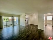 Photo - 7045 Hawthorn Ave Unit 404