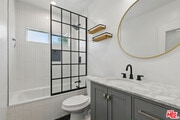 Photo - 6350 Willoughby Ave Apartment Unit 11