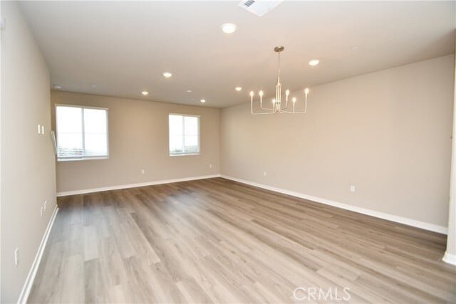 Photo - 1487 Skyline Ln