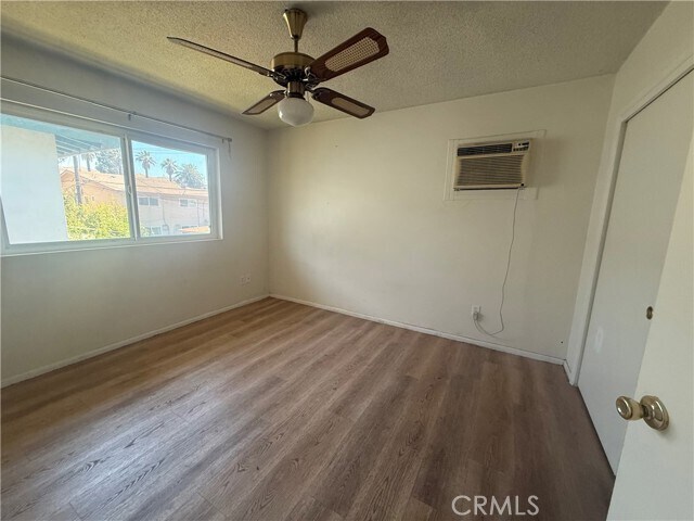 Photo - 11246 Benton St