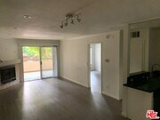 Photo - 5530 Owensmouth Ave Unit 108