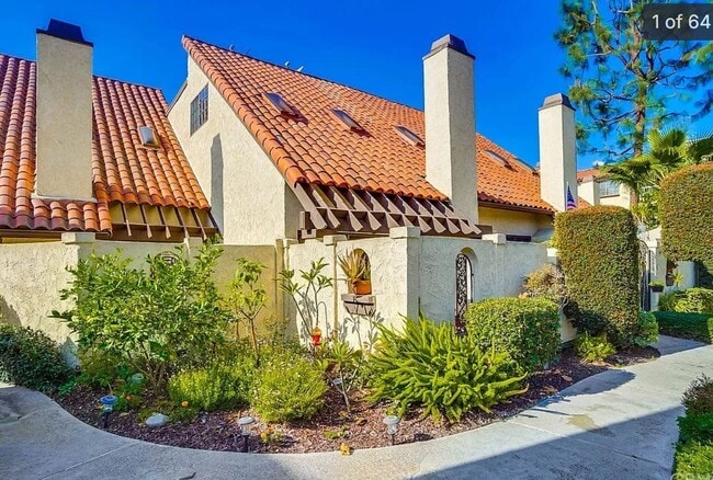 Photo - 5453 E Centralia St