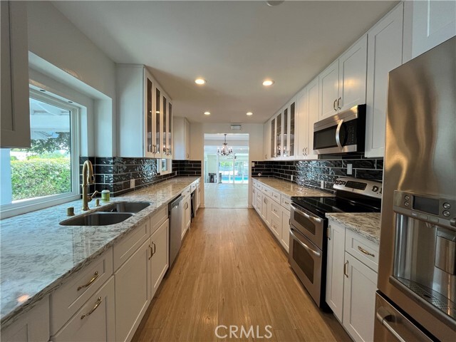Photo - 5710 Jumilla Ave