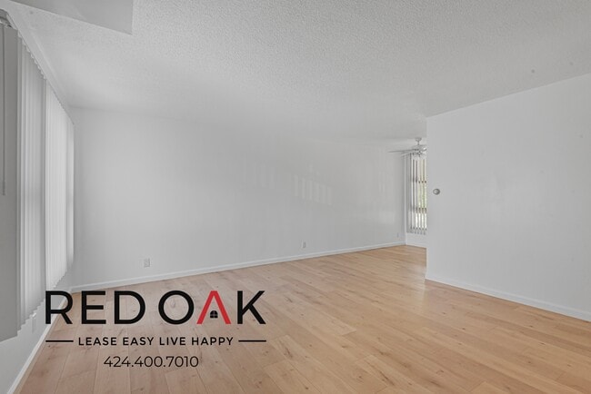Photo - 8619 Belford Ave Unit 8