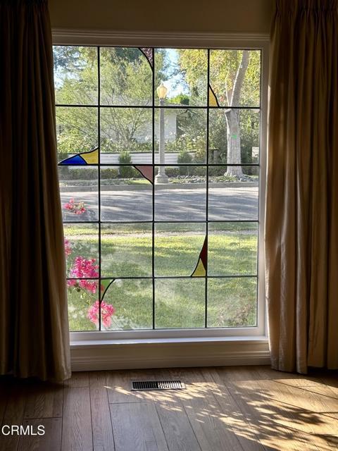 Photo - 630 Mercedes Ave