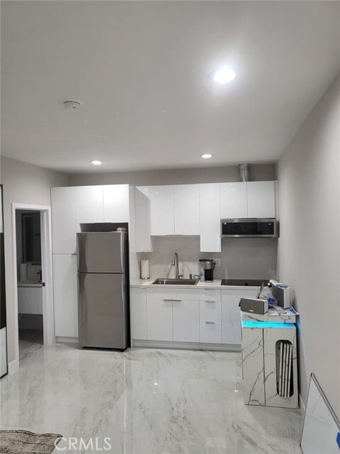 Photo - 9416 Yolanda Ave