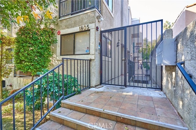 Photo - 1805 Meridian Ave Condo