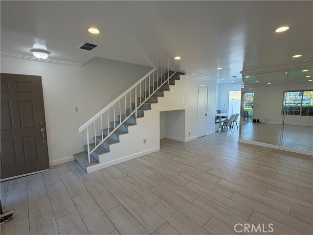 Photo - 19142 Haynes St