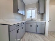 Photo - 908 W Hays St