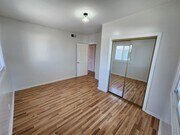 Photo - 10447 Cantara St