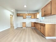 Photo - 1323 W 58th St Condo