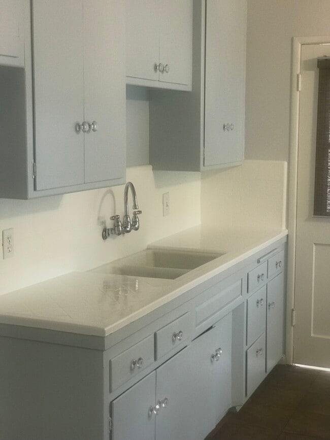 Photo - 242 W Avenida Palizada