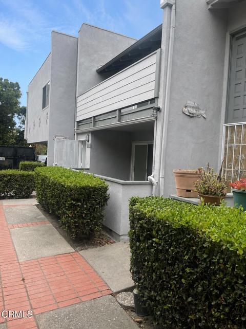 Building Photo - 2665 E Harbor Blvd