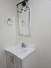 full bathroom - 5530 Ackerfield Ave Unit 5530 Ackerfield